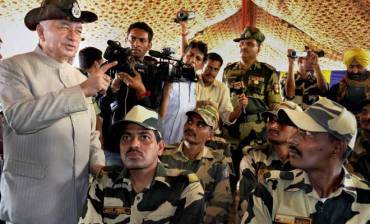 Union Home Minister Sushilkumar Shinde said India will befitting reply to Pakistan. (PTI)