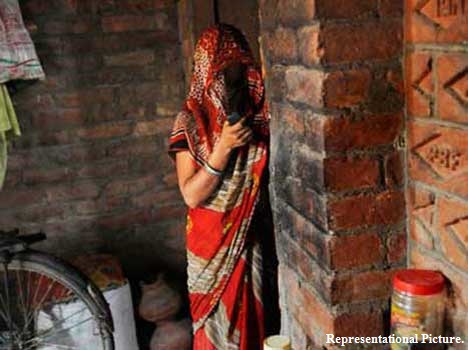 Dalit Woman tried to convert forcefully by Neo Muslim Husband.