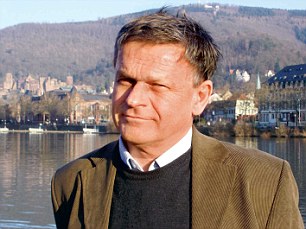 Professor Dr. Axel Michaels, Head of Classical Indology at the University of Heidelberg, says students from 34 countries have taken the course