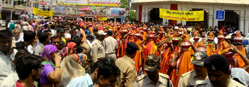 Bada-Udasin-akhada_Peshwai_c