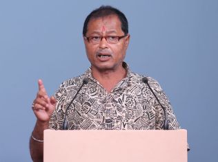 Shri Subhash Chakrabarti.