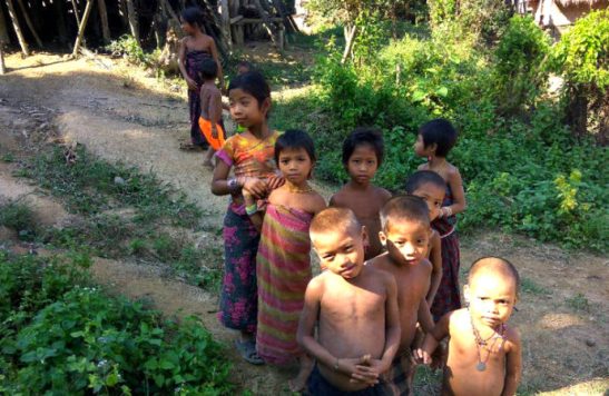 Rescued indigenous children in Bandarbans. Dhaka Tribune.