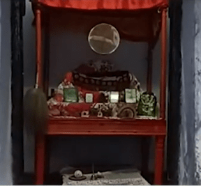 Jagdhari Radha Madhav