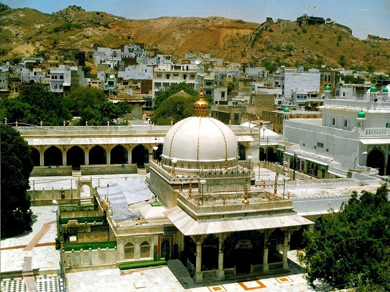 197582347Ajmer_Dargah_Main